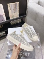 踩跟刺绣款 size：34-41 34，41码订做不退换 Dio* 新色 帆布 系列. 系带平底休闲鞋