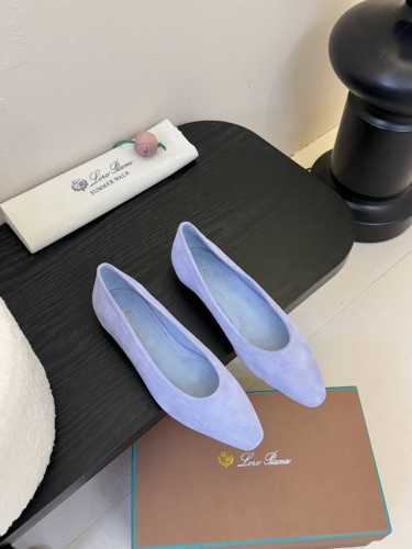 Loro Piana LP 25 ss 春夏新款 经典绝美 复古平底单鞋 极简主义风格，复古又级！ 简约又大气，属于非常耐看的款式！高级百搭之王一年四季春夏秋冬