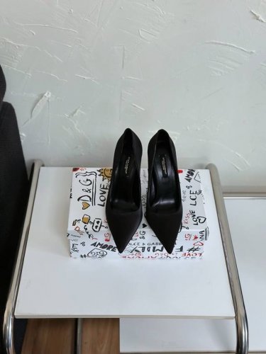 400Dolce&Gabbana 原材料采集渠道获得一比一的定制面料 永恒经典 码数35-39 34 40定做不退换