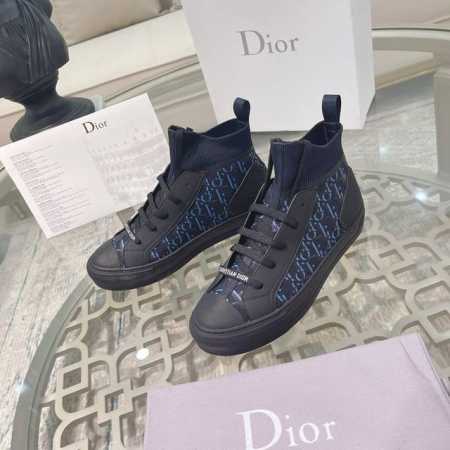 女 男 Dior 迪奥 新款 老花字母一脚蹬飞织袜子鞋，原版复制，专柜包装，最高版本！ 面料：纯棉滴胶 垫脚：原版双层 内里：羊皮，双面绒 大底：原版五角星大底 - 点击图像关闭