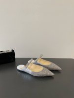 jimmy Choo 最高品质 最新经典钻石链条 渐变烫钻 重工艺水晶半拖鞋单鞋 同步专柜 主打精致 舒适度休闲 甜美 无解风都轻松满足 Blingbling
