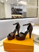 出厂 Loui& Vuitto&路易威登 法国代购新款驴牌 春夏首选 驴牌 巴黎代购款独家新款顶级版本 质量超级美爆 拼色设计 Zp 原版开模 原版扣开模 附带