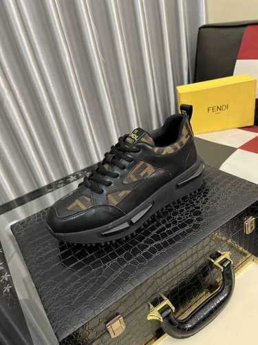 出厂价pp： Fendi 芬迪 男士最新款休闲鞋！专柜同步上市！原版一比一复刻。全进口官网一比一牛皮面料。内里采用头层顶级羊皮，原版原厂特供橡胶大底。引领时尚新