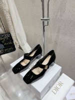 高版本出厂 顶级品质 代购级 官网同步飞机盒包装 Dior 迪奥 秋冬最新时装秀高定系列 MISS DIOR 粗跟方头单鞋！ 粗跟方头玛丽珍芭蕾舞女鞋 CD字母