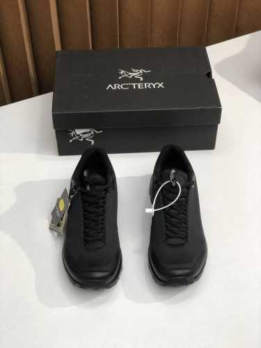 Arcteryx始祖鸟Aerios FL 黑色 白色 可选 GTX机车男户外运动轻便鞋 春夏秋人手必备款网面透气低帮 39 40 41 42 43 44 正码