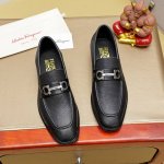 调工厂p价 男装男鞋 运动原单 Ferragamo 菲拉格慕顶级男士商务皮鞋官网原版复制，鞋面采用进口官网1:1材料制作意大利进口牛皮进口牛皮内里。绝非一般的工