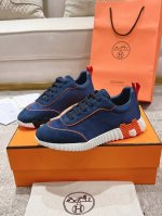 顶级版本2024ss Hermès 爱马仕 初秋新品情侣款 休闲鞋拼色设计MM风 超前时尚 简约高级 随意搭配 上脚非常轻便舒适鞋面：麂皮 牛皮内里：羊皮大底：