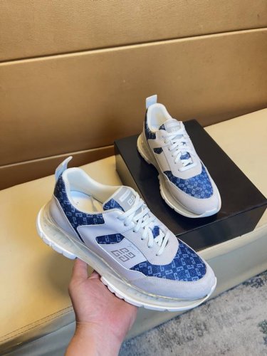 Givenchy 纪梵希 -高端品质 原单 -鞋面；纳帕小牛皮、反绒小牛皮、鞋身丝印品牌Logo -内里：品牌网帆布，垫脚；水染牛皮 -大底：超轻Tpr 橡胶;
