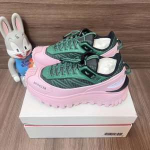 590 顶级版本Moncler盟可睐Trailgrip网布系带圆头低帮运动休闲鞋绿粉 码数：36-46码 编码: I209A4M00230M2058 全套得物包