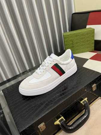 出厂价： 古奇gucci* 最新爆款休闲鞋，顶端品牌奢侈～代购，顶级～质量。鞋面選用进口透气织网搭配材质透气运动内里 精细做工。原版个性时尚柔软橡膠耐磨大底，码 - 点击图像关闭