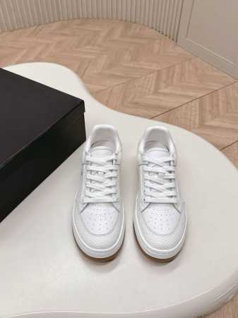 低帮牛皮面出 P360 Ysl Saint Laurent 圣罗兰 Sl61春夏最新爆款休闲系列 Sl61运动低帮休闲鞋 圣罗兰 Sl61 ，原版购入 一比一复 - 点击图像关闭