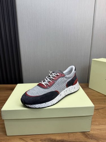 工厂p价 zzegna 杰尼亚原单更新 piuma 在意大利语中指 羽毛 充分彰显 ZPZegna 都市跑鞋的别样风范 代表的是年轻 时尚的风格 是专为追求品质