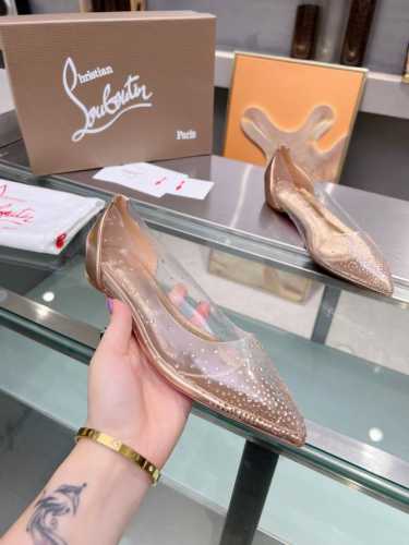 冲量价: ChristianLouboutin路铂廷 CL红底鞋‖ 全球限量！来自拉斯维加斯的祝福灵感来自拉斯维加斯的炫彩霓虹 手工制作，精致工艺收藏级作品 绝