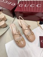 G家新款Gucci马衔扣露跟浅口后系带凉鞋粗跟漆皮凉鞋 顶级版本、欢迎比对. 原版1:1复刻 鞋面：进口高档牛漆皮 内里 垫脚：全粒纹高档小羊皮 鞋底：意大利顶