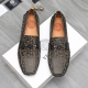 商品商标：Versace 范思哲 休闲套脚鞋 正码码数: 38-44 商品材料：精选印花牛皮鞋面 猪皮内里 原版大底