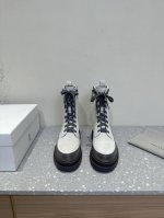 Brunello Cucineli ss24 new arrival 秋冬新款 厚底系带 马丁靴 短靴 上脚帅气舒适 秋冬一定要有一双Bc的战靴 BC家的品牌鞋