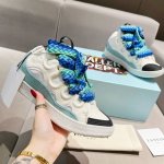 出厂价： Lanvin × Gallery Department 联名款限定系列；沉稳、笃定、活泼、经典与潮流、成熟与青春；诠释多面魅力组合构成一个五彩斑斓的艺