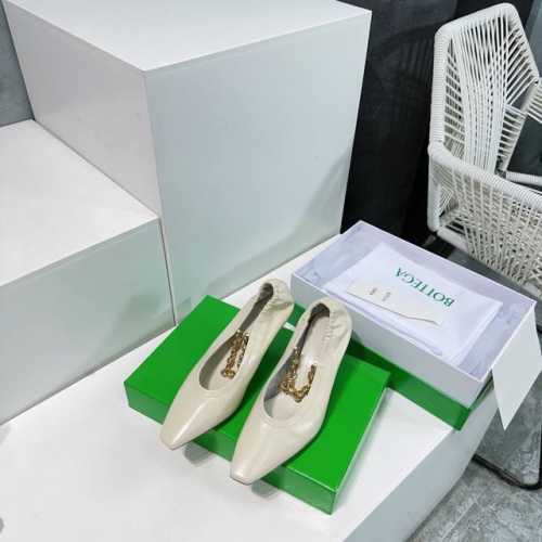 高品质出厂420！顶级品质Bottega Veneta 25春夏新款Bv Sharp Chain Pump 链条高跟单鞋系列单品 牛油皮 全真皮 定制链条五金