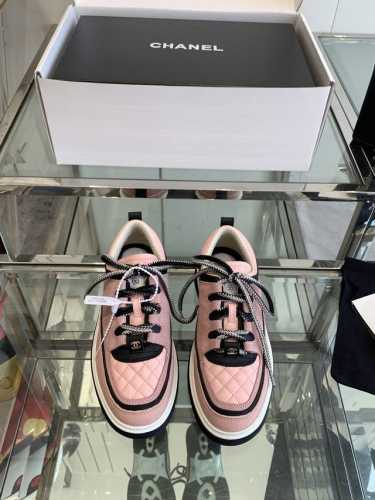 420Chanel 24Ss 秋冬新款运动鞋 官网同步上 专柜断货王 各大博主社交 日推款这季新款简直闭眼入，上脚狂好看，率性的休闲运动风，飒爽又自然，演绎香奈