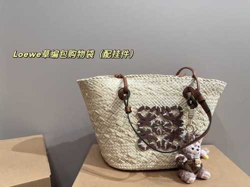 配挂件 尺寸40.30 罗意威Loewe草编包购物袋