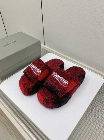 出厂 高版本 Balenciaga巴黎世家23Vs秋冬最新爆款情侣毛拖系列 原版购入开发，一比一做货balenciaga 整体鞋型汲取了balenciaga T - 点击图像关闭
