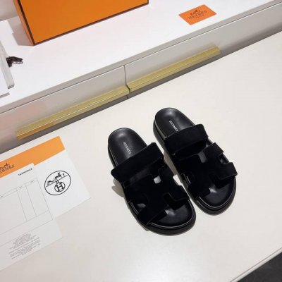冲量价: 男+10情侣款颜色众多，来图下单 HermèS 爱马仕男女同款春夏新款老舅凉鞋实力来袭 网红同款 进口牛皮羊皮～休闲百搭简单Ins&小红书超多网红明星