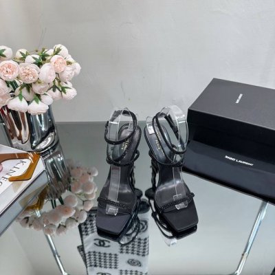 代购级别与原版一致市场顶级版本 SAIN* LAURENT 圣罗兰YSL 链条高跟凉鞋经典logo字母设计，上脚超美，原版1:1开模，官网同步 面料：高定真丝面