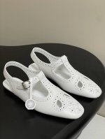顶级品质 Hermes 爱马仕 H家25S春夏新款Kim露跟凉鞋 玛丽珍鞋 镂空雕花冲孔平底凉鞋 镂孔Nappa皮革Ghillies风格露跟凉鞋。打造时尚柔美造