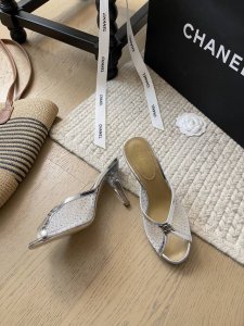chanel 25C新款网纱钻面高跟鞋！ 顶级版本！抢先发售 鞋面网纱搭配水钻 垫脚羊皮 真皮大底 码数：34-41 定制不退不换