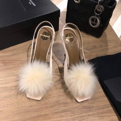 yves Saint Laurent 圣罗兰Amber系列 凉鞋水貂毛 真正原版拆卸 鞋面全部定制级别材质，进口混种羊皮 水貂毛 内里 垫脚采用小山羊皮 意大利