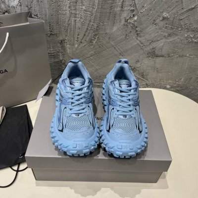 情侣款 Balenciaga 巴黎世家轮胎鞋人气爆款 实力推荐 高版本 高质量 购入原版一比一打造 所有细节做工无可挑剔 时尚达人必备 码数 女35 40 男3