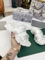 出厂价P Dior迪奥高版本拖鞋，新品经典款代购级别品质国外专柜爆款厚底凉鞋 鞋面内里：原版定制特殊电绣材料， 鞋底：原版开模1.1 轻便 底厚：后跟5Cm