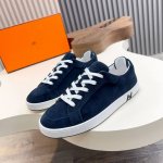 Hermes 爱马仕 -高端品质 原单 -鞋面：纳帕小反毛皮 -内里：水染牛皮 -大底：超轻Tpu发泡 橡胶；双色成型大底 -超高品控 做工精细：凸显 高端 贵