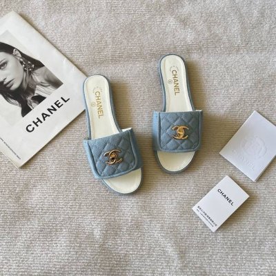 橙子出厂价p chanel 香奈儿春夏新款 经典书包扣翻盖平底拖鞋 金属扣菱格凉拖 码数 35-42