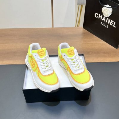 Chanel 香奈儿2024早秋新款熊猫运动鞋 各大博主社交日推款，这季新款简直闭眼入，上脚狂好看，率性的休闲运动风，演绎香奈儿的时髦女性气质，整体定制令当时市