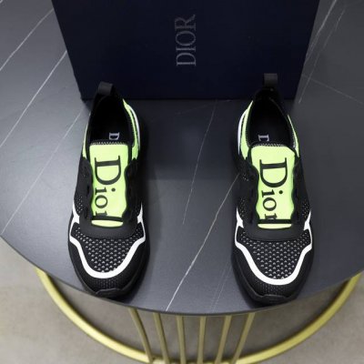 出厂价： 顶级原单 Dior 迪奥 -高端品质 原单 -鞋面：进口双层针织、鞋舌品牌塑胶logo -内里：垫脚；柔软 高韧性布匹 -大底：原版轻便耐磨 橡胶：成
