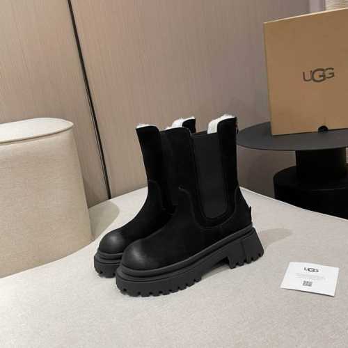 UGG。 官网同款雪地靴 超显瘦显腿长。款式百搭时尚： 后跟开拉链。方便穿着 面料：牛皮 内里和垫脚：澳洲进口纯百分之百的全真羊毛 大底：原版开模橡胶底.超级防