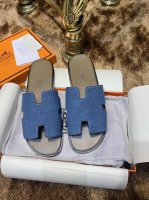 出厂价Pp男款：380 品牌：Hermes 编号：H80188-000 码数：39-46 45 46 订做不退不换 鞋底材质：真皮大底全真皮沿边而且鞋底是透染的