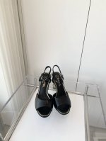 小香2025春季新品 ～小香高跟凉鞋！同原版1：1复制！非市场普通版本。面料：羊皮内里：羊皮跟高：8.5cm码数：35-39 40定做不退换