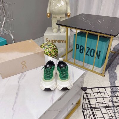 出厂 昂跑Loewe X On Cloudtilt 联名徽标儿童一脚蹬松紧带运动鞋 Size：28-37码 超爱的小众品牌 昂跑 一脚蹬款式设计，穿脱超方便 优