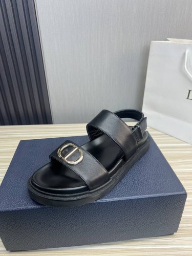 工厂P价 迪奥.男拖鞋官网一比一制作 38-45码 45 46 订做！全真皮拖鞋 面牛皮压花，内里羊皮原版大底