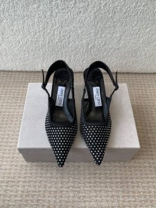 Jimmy Choo 周仰杰25春夏新品网纱烫钻方头小猫跟拖鞋 Jc经典水晶烫钻网纱高跟鞋 超级仙的一款啊 美得让人窒息 超闪昂贵施华洛世奇水晶钻 Bling