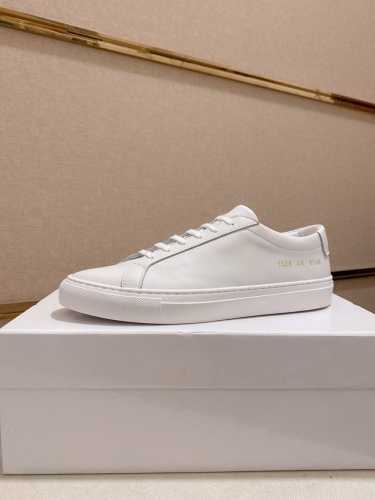 common Projects 小白鞋: 出厂价P 白色款有女码34-40。 男款38-44。45可以定做不退换 定制头层牛皮。独家开发，代购级别，市场最高版本