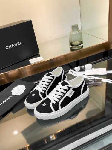 Chanel 2025Sf香奈儿 最新目前超级流行的饼干鞋 网红明星小红书狂追热推 发售蠢萌可爱的造型带了点复古味 造型特殊 很有辨识度 显瘦显腿长 绝对实力派