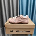 情侣款MiuMiu缪缪 x New Balance NB530 休闲 运动鞋 阿甘鞋 德训鞋 原版购入开发做货 Miu Miu x New Balance 经典
