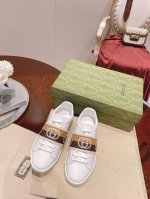 女款 男款 . Ucc*I 经典运动系带小白鞋 _______________________________ Ucc*I 经典运动系带小白鞋钻柜最新防伪线升级