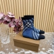 高版本Burberryy巴宝莉2024 最新独家推出方头细跟格纹弹力针织袜长靴 BURBERRY博柏利英国奢侈品牌，典藏米色，原版1:1复制，贴身弹力针织式及膝