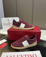 早春24Ss最新款valentino华伦天奴v家新款休闲年轻时尚潮流 情侣款运动鞋 活力十足 不限年龄 上脚非常轻盈舒适 专柜包装 专柜原版购入开发 做货 各种