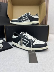 出厂价pp #情侣款 官网同步飞机盒包装 顶级版本 认准独家品质 区分市场通货 amiri埃米尔骨头鞋 官网同步更新情侣款最新配色 注意区分细节 接受一切对比