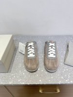 brunello Cucinelli 情侣款 25Ss早春新款 系带系列 休闲 半拖 极简主义风格，纯手工串联珠链配饰！复古又高级！简约又大气， 属于非常耐看的